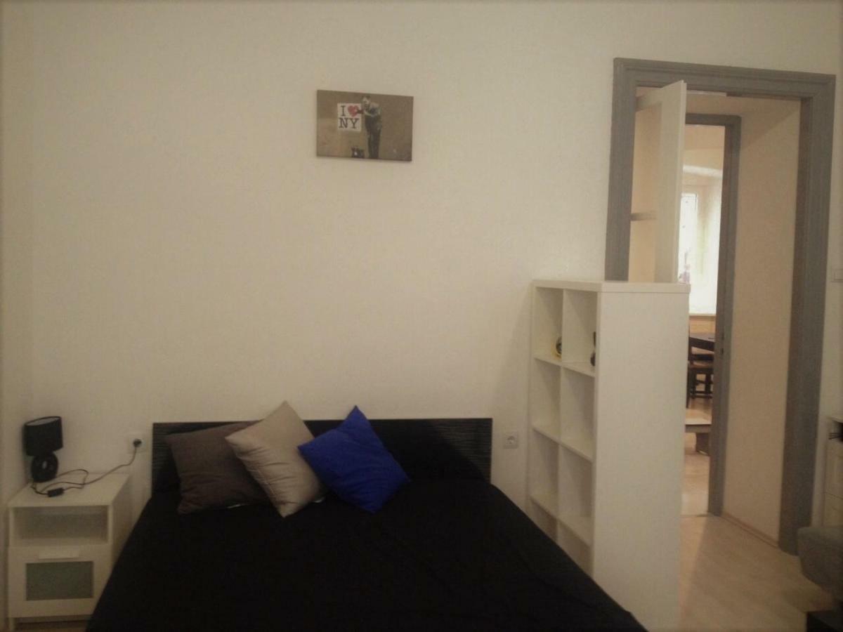 Studio Apartment Diana Rijeka Luaran gambar