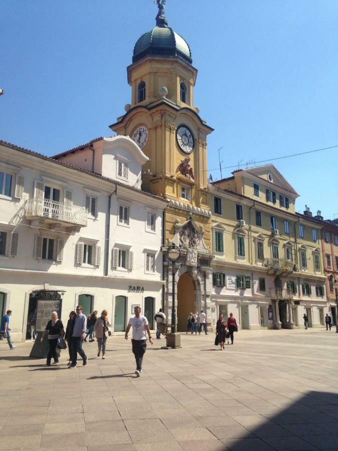 Studio Apartment Diana Rijeka Luaran gambar